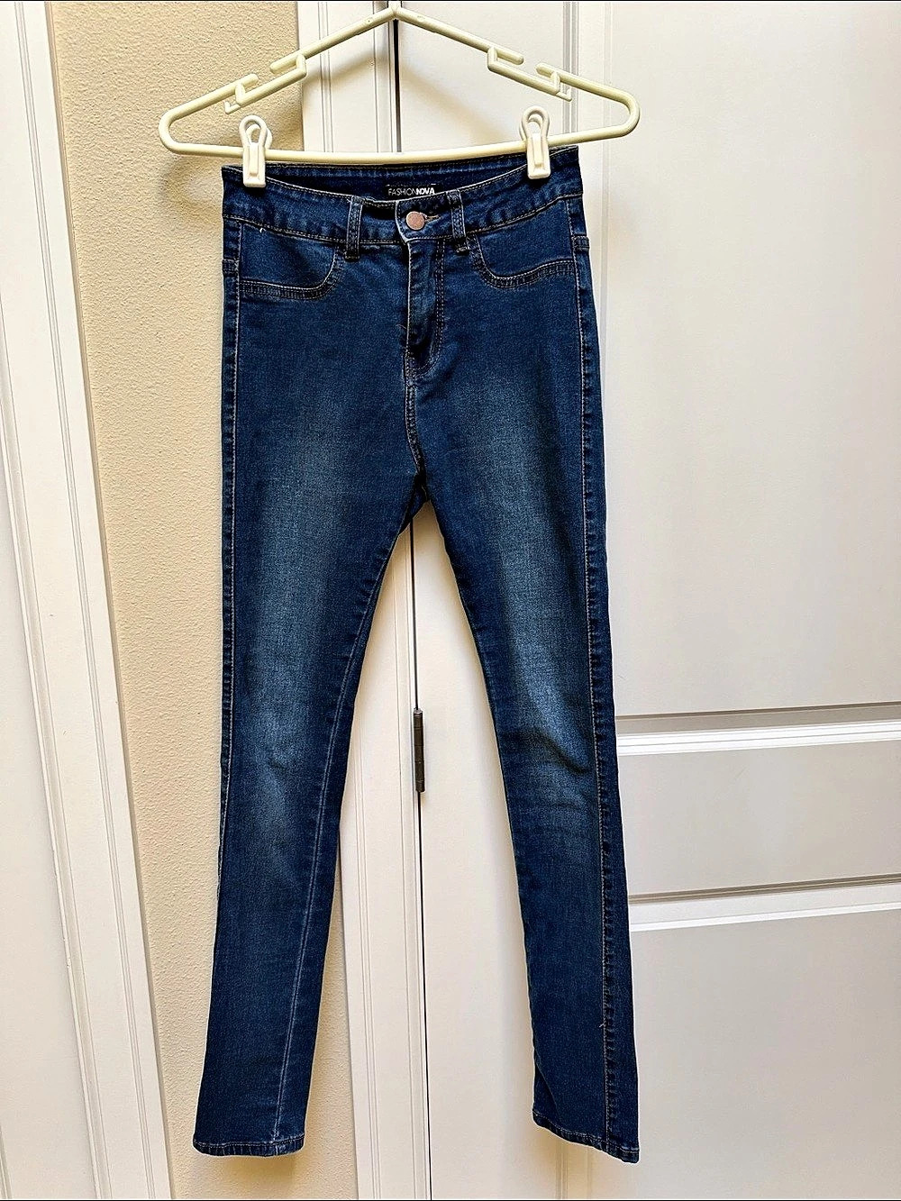 Fashion Nova Vegan Super High Waisted Skinny Jeans Skinny Jeans in Blue Waist 3